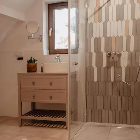 Jagi بيت للعطل تشورشتن